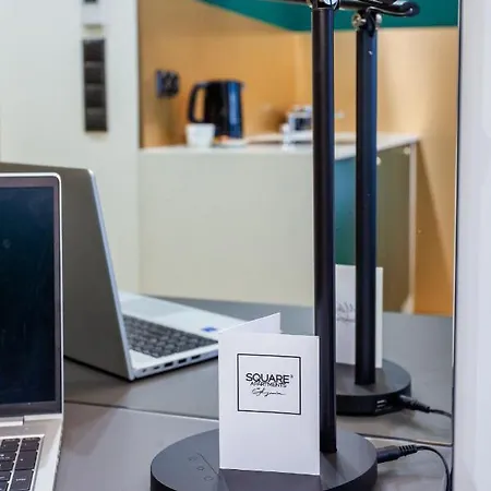 Square 3* 그디니아