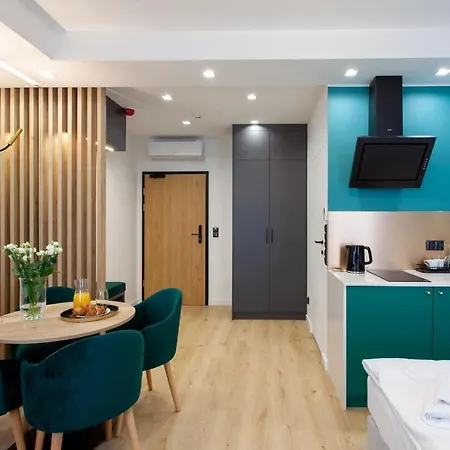 アパートホテル Square グディニャ