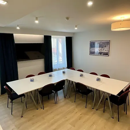 Square グディニャ