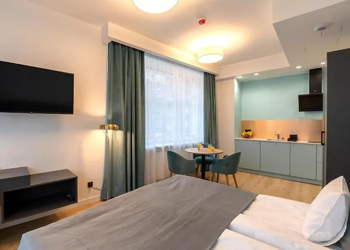 Hotel apartamentowy Square 3*