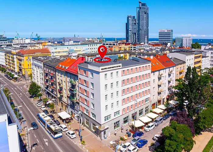 Hotel apartamentowy Square 3*